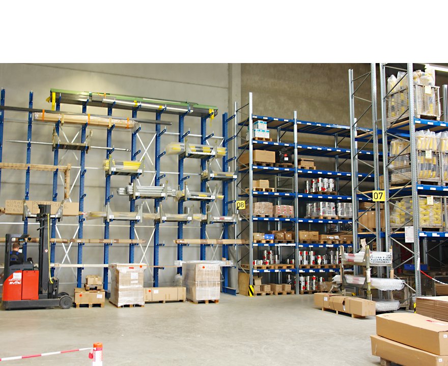 Über 4000 Lagerplätze bietet die Lagerhalle der CYBERlogistics GmbH in Taunusstein / Hessen